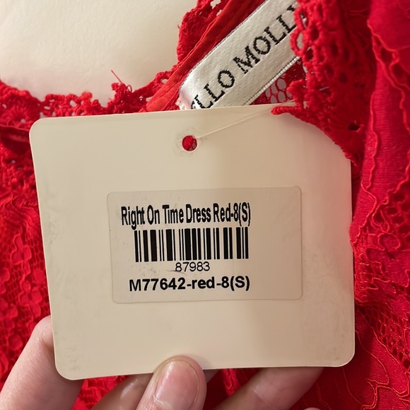 Red lace body dress✨ - Picture 6 of 6